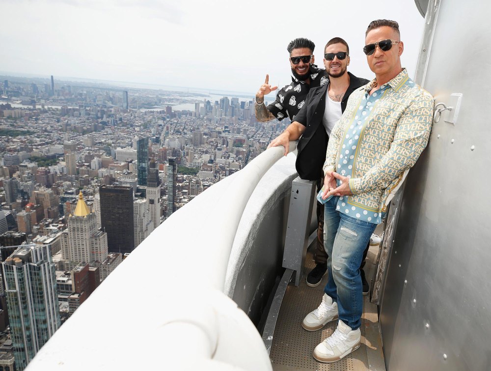 Jersey Shore s Mike The Situation Sorrentino and DJ Pauly D Search to Find Vinny Guadagnino a Wife 306