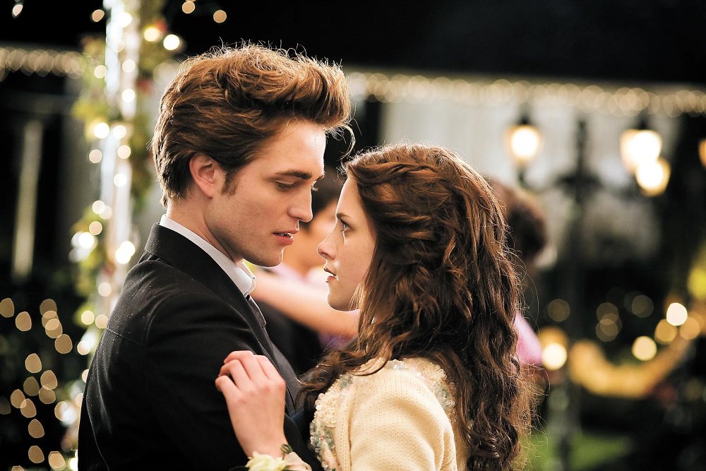 ‘Twilight’ Director Says Studio Didn’t Think Robert Pattinson Was Hot Enough for the Franchise